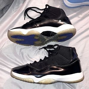 Jordan Space Jam 11s